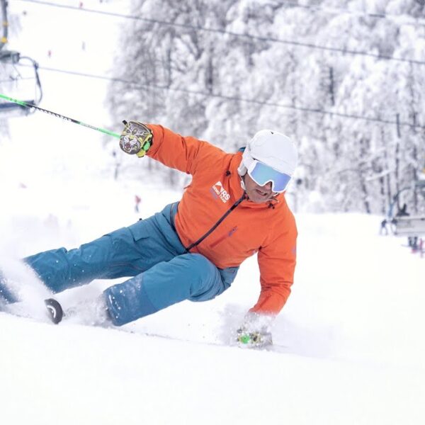 обучение карвингу и улучшение техники в красной поляне